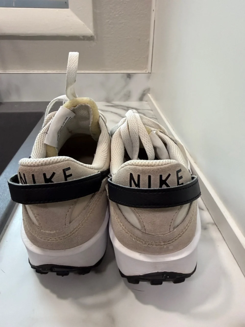 Nike Women's Waffle Debut Retro 'Sanddrift Black' Size 9 sneaker